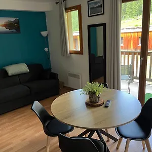 Vue Piste + Parking Souterrain Privatif Inclus Appartement